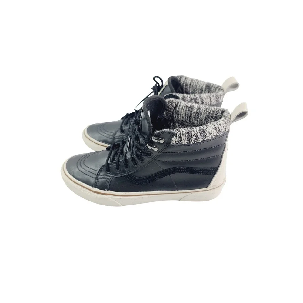 Vans  Skater Boots, Men, Size 8.5,‎ Black/White color.